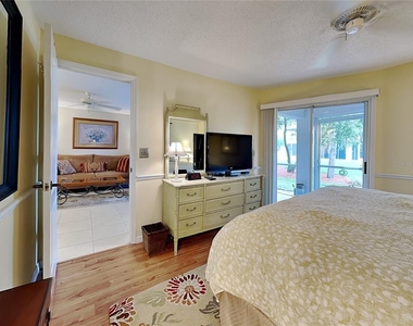 6501 Stone River Road - Photo Thumbnail 34