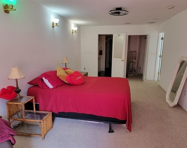 1761 Cupecoy Circle - Photo Thumbnail 13