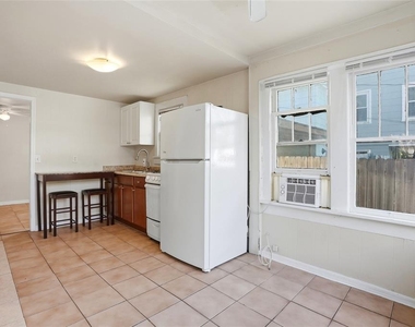 725 8th Street N - Photo Thumbnail 5