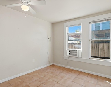725 8th Street N - Photo Thumbnail 11
