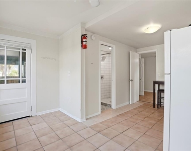 725 8th Street N - Photo Thumbnail 6