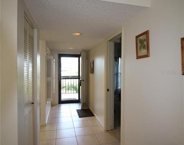 1806 Mariner Drive - Photo Thumbnail 12