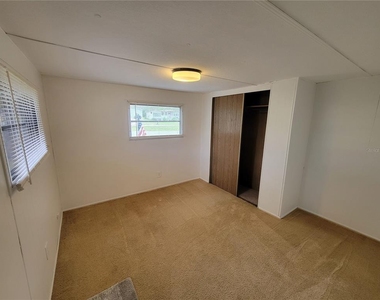7513 Highpoint Boulevard - Photo Thumbnail 5