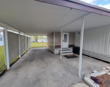 7513 Highpoint Boulevard - Photo Thumbnail 16
