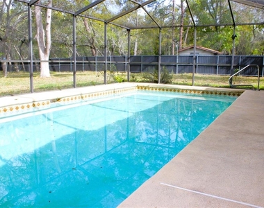3201 Bartlett Street - Photo Thumbnail 8