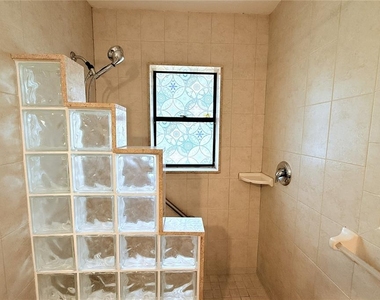 3201 Bartlett Street - Photo Thumbnail 29