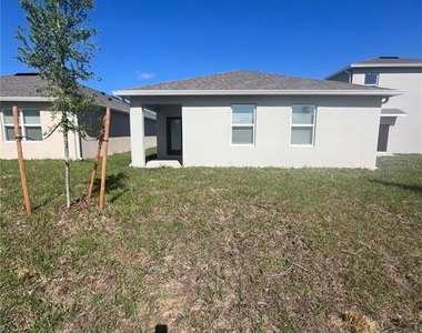 2085 Walnut Creek Drive - Photo Thumbnail 6