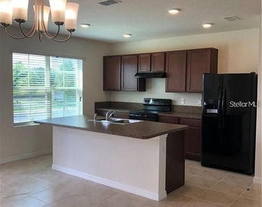 1851 Red Canyon Drive - Photo Thumbnail 2