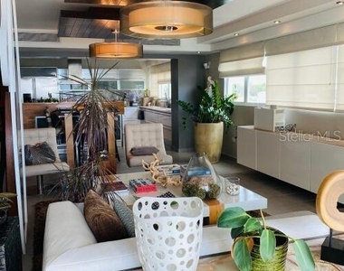 1124 Ashford Avenue - Photo Thumbnail 4