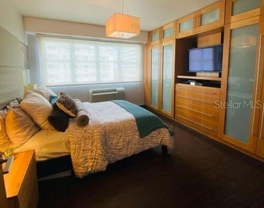 1124 Ashford Avenue - Photo Thumbnail 7