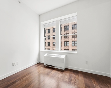 116 John Street - Photo Thumbnail 2