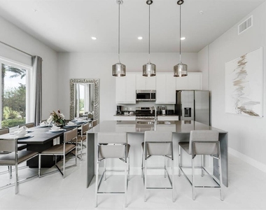 7760 Sandy Ridge Drive - Photo Thumbnail 14