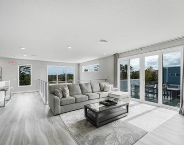 7760 Sandy Ridge Drive - Photo Thumbnail 31
