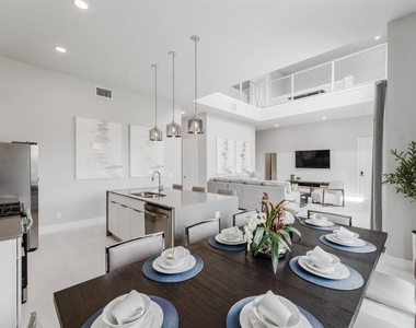 7760 Sandy Ridge Drive - Photo Thumbnail 10