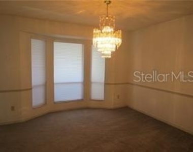 305 Coble Drive - Photo Thumbnail 10