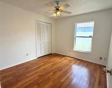 9176 Fort Jefferson Boulevard - Photo Thumbnail 8