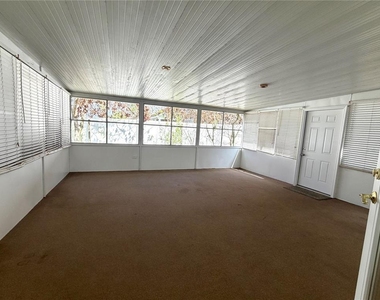 9176 Fort Jefferson Boulevard - Photo Thumbnail 14
