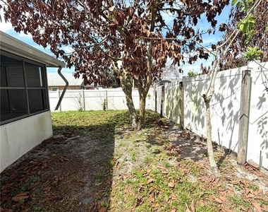 9176 Fort Jefferson Boulevard - Photo Thumbnail 15