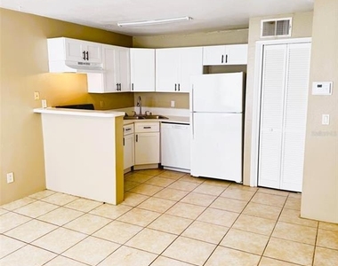 4760 Walden Circle - Photo Thumbnail 7