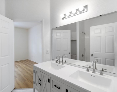 3599 Conroy Road - Photo Thumbnail 14