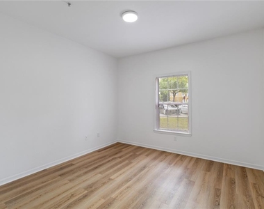 3599 Conroy Road - Photo Thumbnail 16