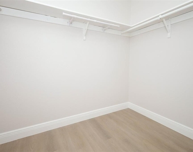 4029 Henley Road - Photo Thumbnail 17