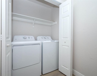 4029 Henley Road - Photo Thumbnail 14