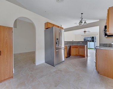 2111 Corner Point Court - Photo Thumbnail 5