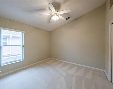 218 Langford Park Drive - Photo Thumbnail 5