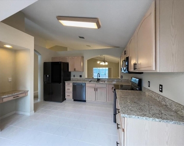 218 Langford Park Drive - Photo Thumbnail 2
