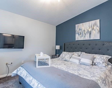 2788 Club Cortile Circle - Photo Thumbnail 11
