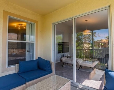 2788 Club Cortile Circle - Photo Thumbnail 9
