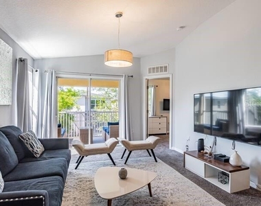 2788 Club Cortile Circle - Photo Thumbnail 7