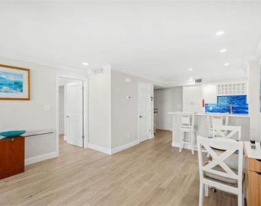 2100 N Atlantic Avenue - Photo Thumbnail 9