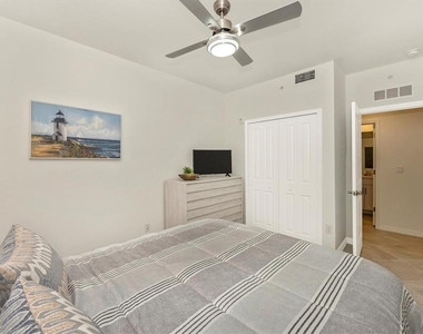 12550 Galapagos Street - Photo Thumbnail 32