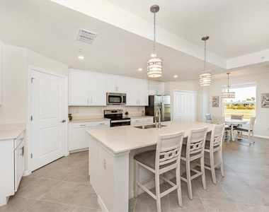 12550 Galapagos Street - Photo Thumbnail 5