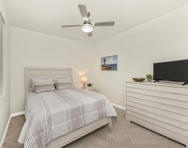 12550 Galapagos Street - Photo Thumbnail 29