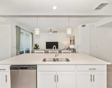 12550 Galapagos Street - Photo Thumbnail 13