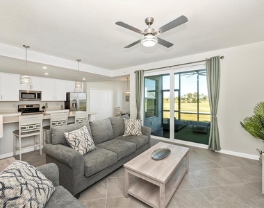 12550 Galapagos Street - Photo Thumbnail 20