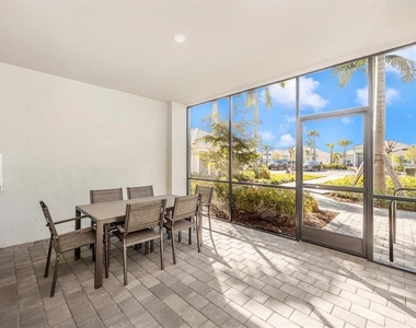 12550 Galapagos Street - Photo Thumbnail 44