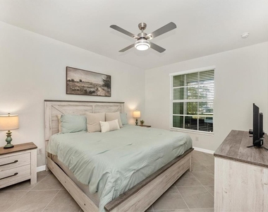 12550 Galapagos Street - Photo Thumbnail 21