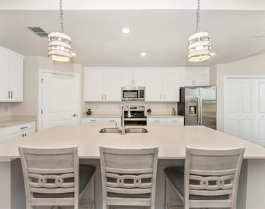 12550 Galapagos Street - Photo Thumbnail 11