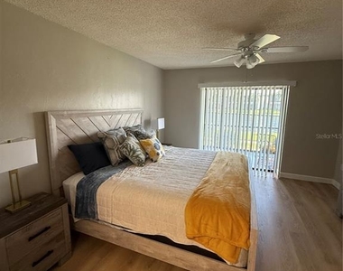 4711 Santa Barbara Boulevard - Photo Thumbnail 12