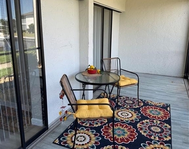 4711 Santa Barbara Boulevard - Photo Thumbnail 22