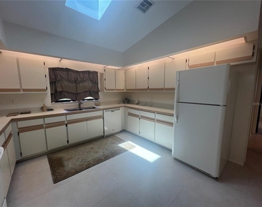 21212 Burkhart Drive - Photo Thumbnail 10