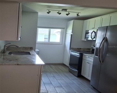 4160 Fruitville Road - Photo Thumbnail 11