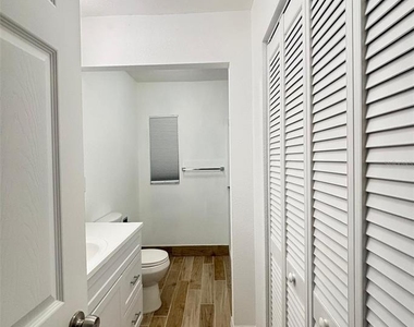 4160 Fruitville Road - Photo Thumbnail 25