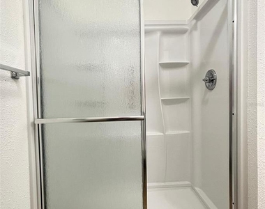 4160 Fruitville Road - Photo Thumbnail 23