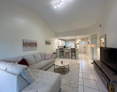 3605 54th Drive W - Photo Thumbnail 8