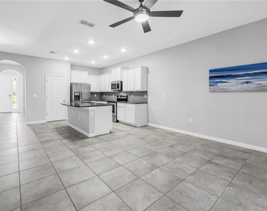 8685 Daydream Street - Photo Thumbnail 19